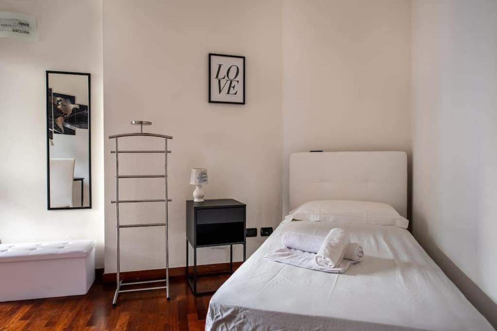 Attico Vicino Milano, Mxp, Rho Fiera Lägenhet Busto Arsizio Exteriör bild